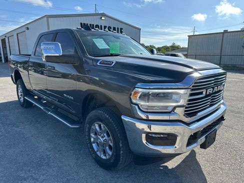 Used 2024 RAM 2500 Laramie w/ Protection Group AWD/4WD image 3