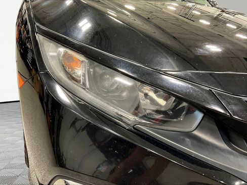 Used 2019 Honda Civic LX image 31