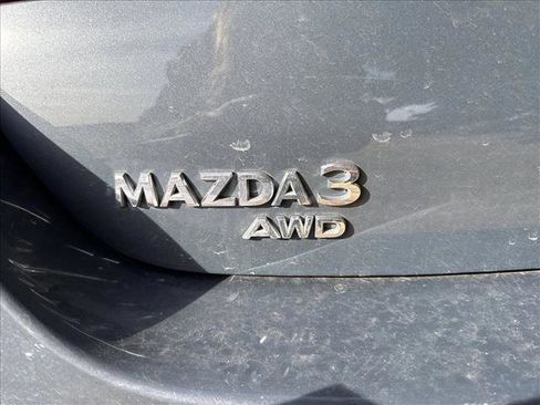 Used 2023 MAZDA MAZDA3 s image 5