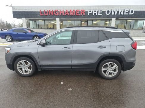 Used 2019 GMC Terrain SLE w/ Driver Convenience Package image 10