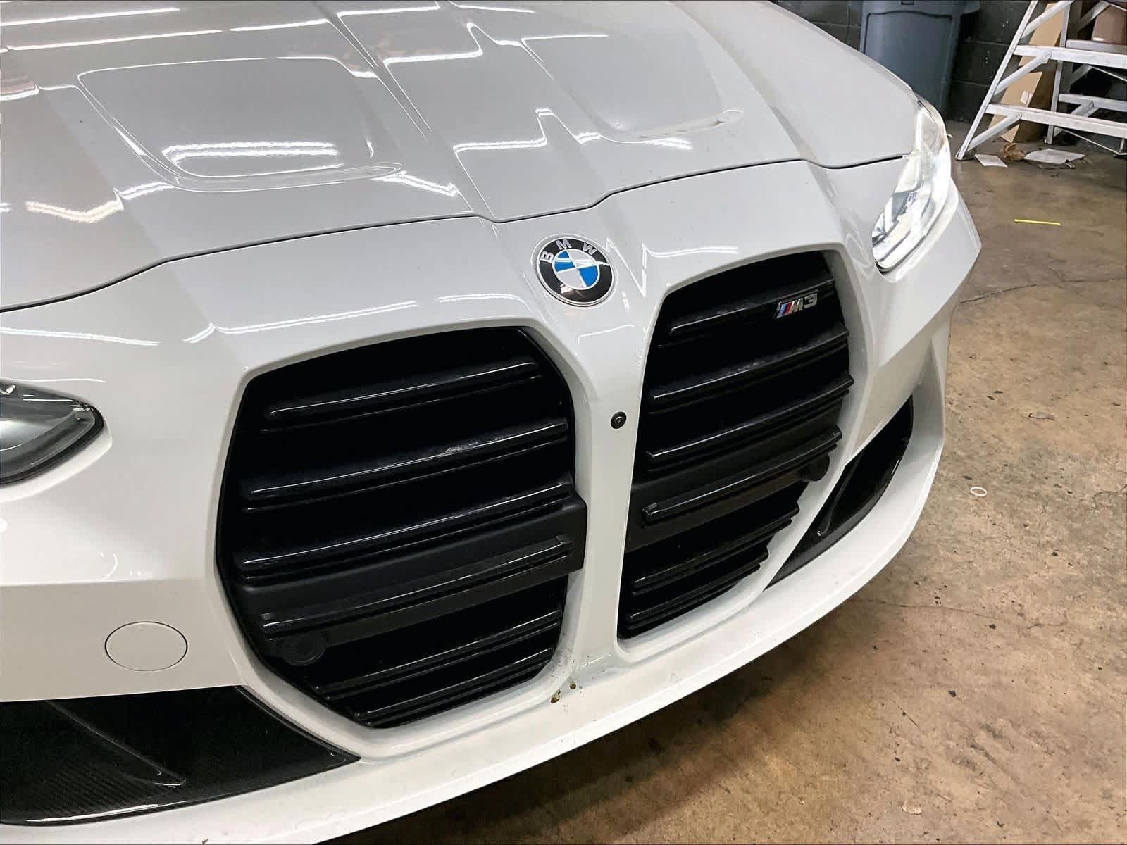 Used 2025 BMW M3 w/ M Carbon Exterior Package RWD image 32