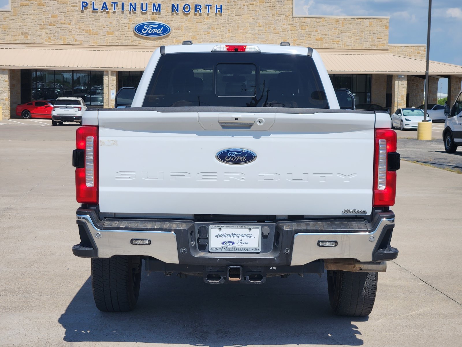Used 2024 Ford F350 Lariat w/ Lariat Ultimate Package AWD/4WD image 8