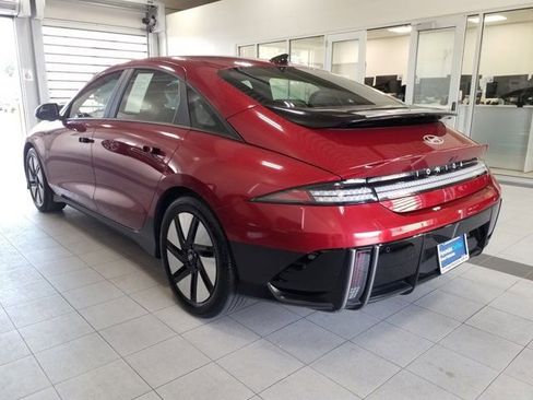 Used 2024 Hyundai Ioniq 6 SE RWD image 17