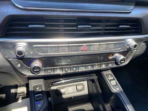 Used 2021 Kia Telluride SX w/ Nightfall Edition Package AWD/4WD image 23