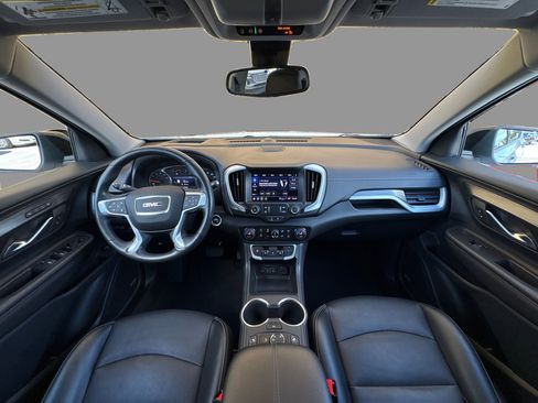 Used 2022 GMC Terrain SLT w/ Infotainment Package II AWD/4WD image 22