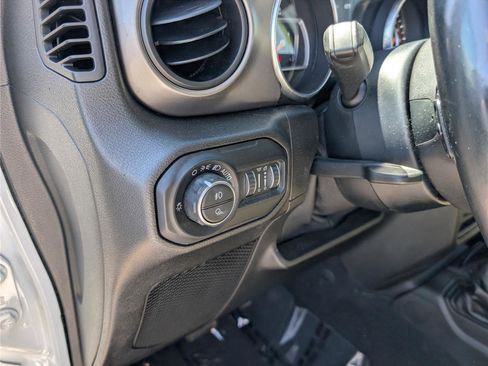 Used 2020 Jeep Gladiator Sport w/ Quick Order Package 24S image 20