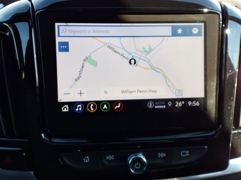 Used 2023 Chevrolet Traverse LT image 22