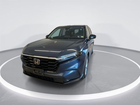 Used 2025 Honda CR-V EX image 3