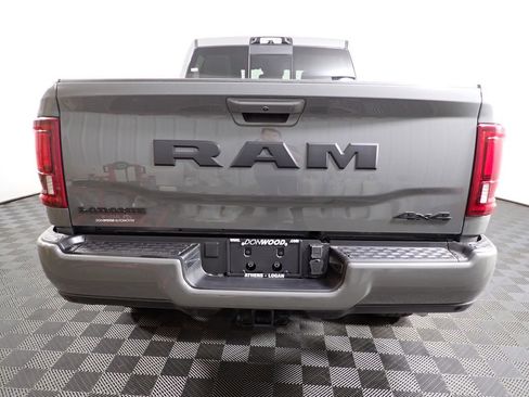New 2026 RAM 2500 Laramie AWD/4WD image 14