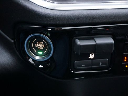 New 2026 Chevrolet Silverado 1500 High Country AWD/4WD image 18