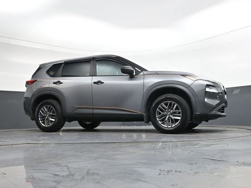 Used 2021 Nissan Rogue S image 35