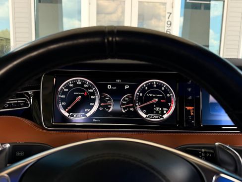 Used 2015 Mercedes-Benz S 63 AMG 4MATIC Coupe image 73