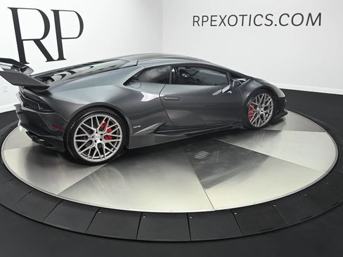 Used 2015 Lamborghini Huracan LP 610-4 AWD/4WD image 12