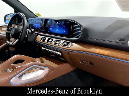 Certified 2024 Mercedes-Benz GLS 450 4MATIC image 21