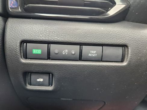 Used 2021 Nissan Sentra SV FWD image 21