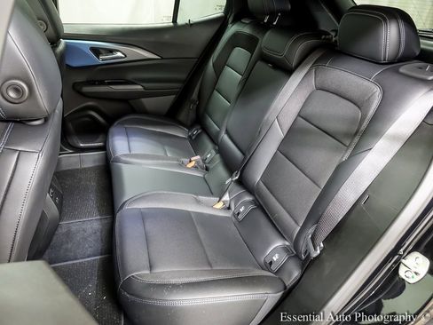 New 2026 Chevrolet Equinox EV LT image 10