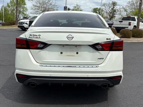 Used 2022 Nissan Altima 2.5 SR image 5