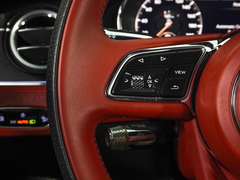 Used 2024 Bentley Continental GT image 19
