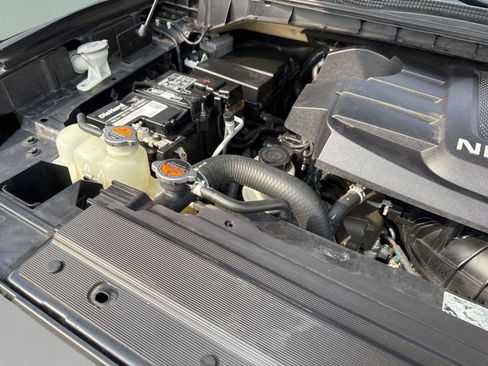 Used 2018 Nissan Titan S w/ S Utility Package image 33