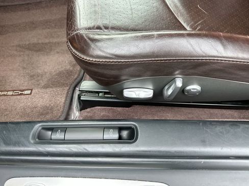 Used 2007 Porsche Boxster S image 24