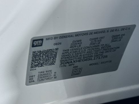 Used 2025 Chevrolet Equinox LT w/ Safety and Technology Package FWD image 12