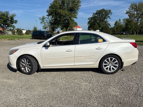 Used 2013 Chevrolet Malibu LT FWD image 4