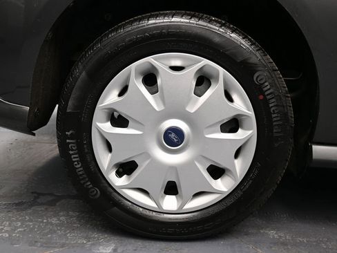 Used 2016 Ford Transit Connect XLT image 11