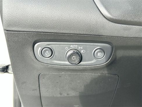 Certified 2023 Buick Encore GX Preferred w/ Cold Weather Comfort Package image 18