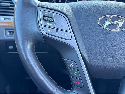 Used 2013 Hyundai Santa Fe Sport 2.0T w/ Technology Pkg image 17