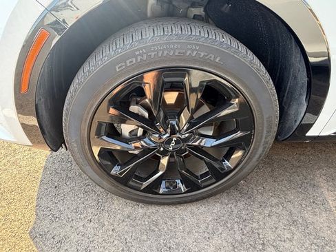 Certified 2023 Kia Sorento SX AWD/4WD image 6