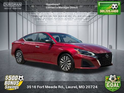 Used 2025 Nissan Altima 2.5 SV FWD image 1