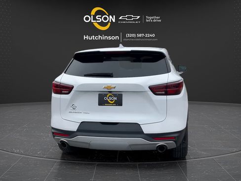 Certified 2025 Chevrolet Blazer LT AWD/4WD image 11