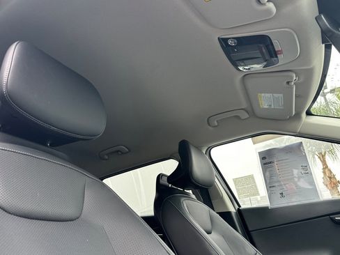 Used 2023 Kia EV6 Wind w/ Wind Technology Package image 18