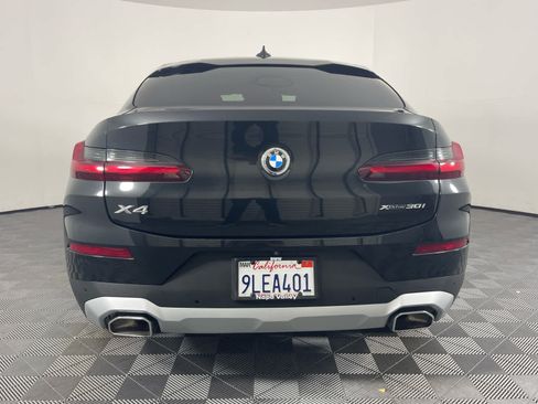 Used 2023 BMW X4 xDrive30i w/ Premium Package AWD/4WD image 4