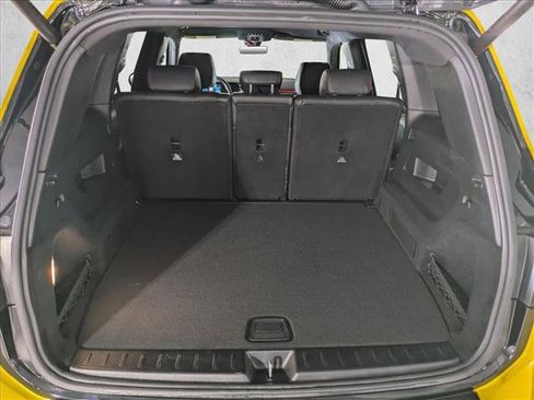 Used 2020 Mercedes-Benz GLB 250 image 7