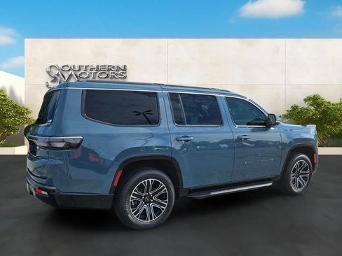 New 2026 Jeep Grand Wagoneer 2WD image 5