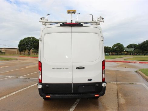 Used 2019 Ford Transit 250 148 Medium Roof w/ Exterior Upgrade Package RWD image 4