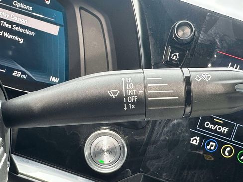 Certified 2023 Chevrolet Corvette 3LT w/ Z51 Performance Package image 21