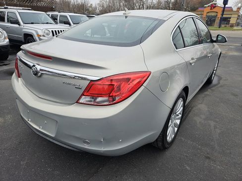 Used 2011 Buick Regal CXL image 9