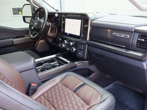 Used 2024 Ford F250 Lariat w/ Lariat Ultimate Package image 41