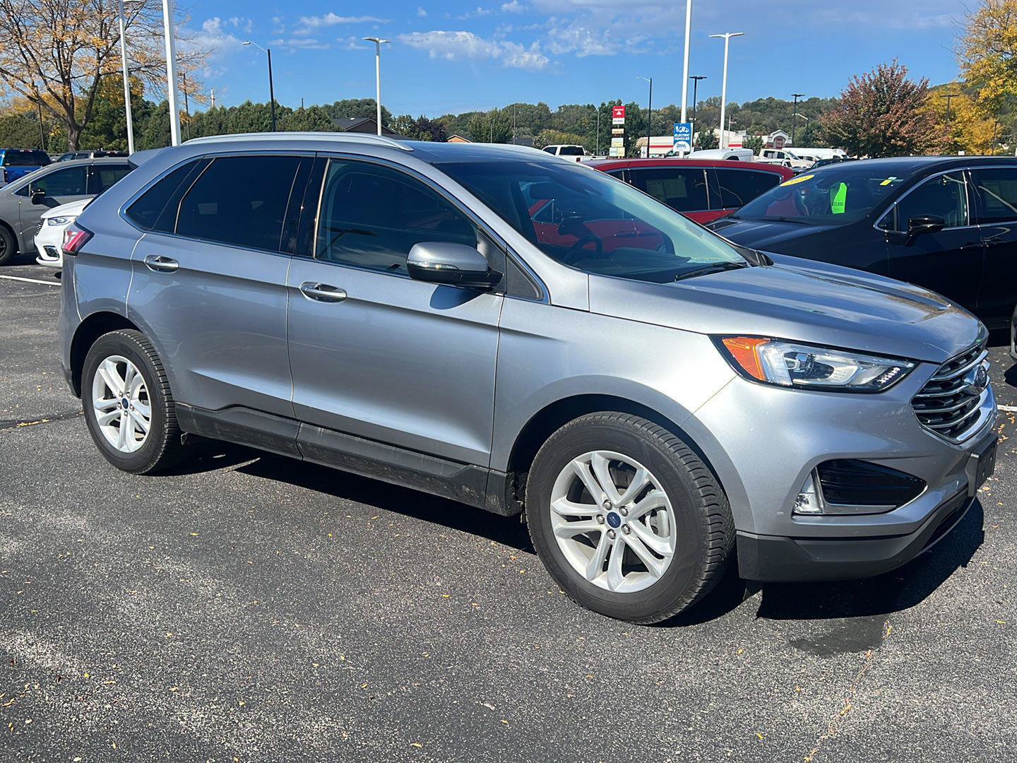 Used 2020 Ford Edge SEL w/ Convenience Package AWD/4WD image 2