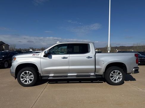Used 2022 Chevrolet Silverado 1500 LTZ w/ LTZ Convenience Package II image 9