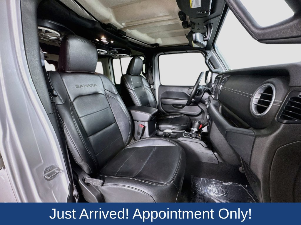 Used 2019 Jeep Wrangler Unlimited Sahara AWD/4WD image 34