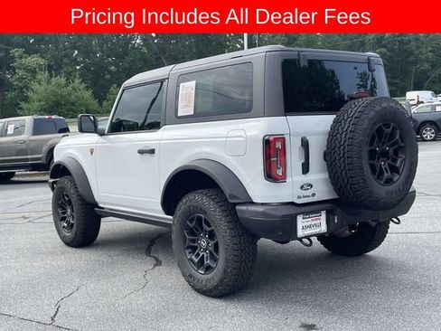 Used 2026 Ford Bronco Badlands AWD/4WD image 3
