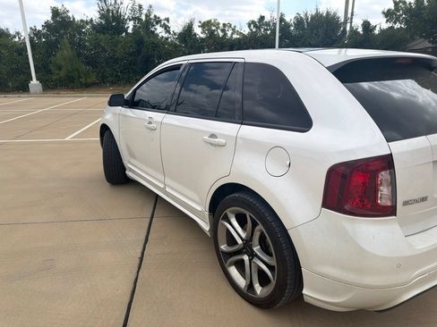 Used 2014 Ford Edge Sport w/ Driver Entry Package AWD/4WD image 5