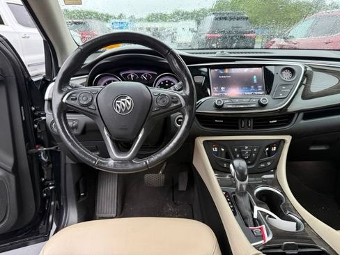 Used 2020 Buick Envision Essence FWD image 16