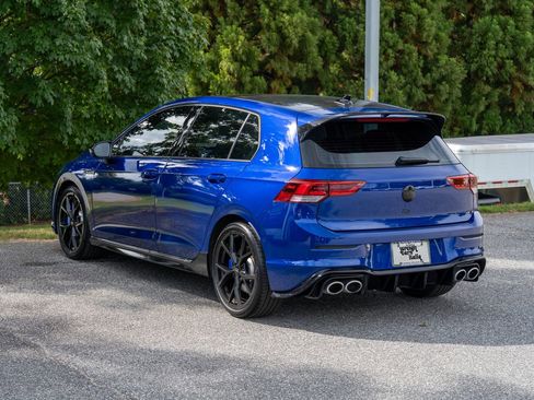 Used 2024 Volkswagen Golf R 2.0T image 2