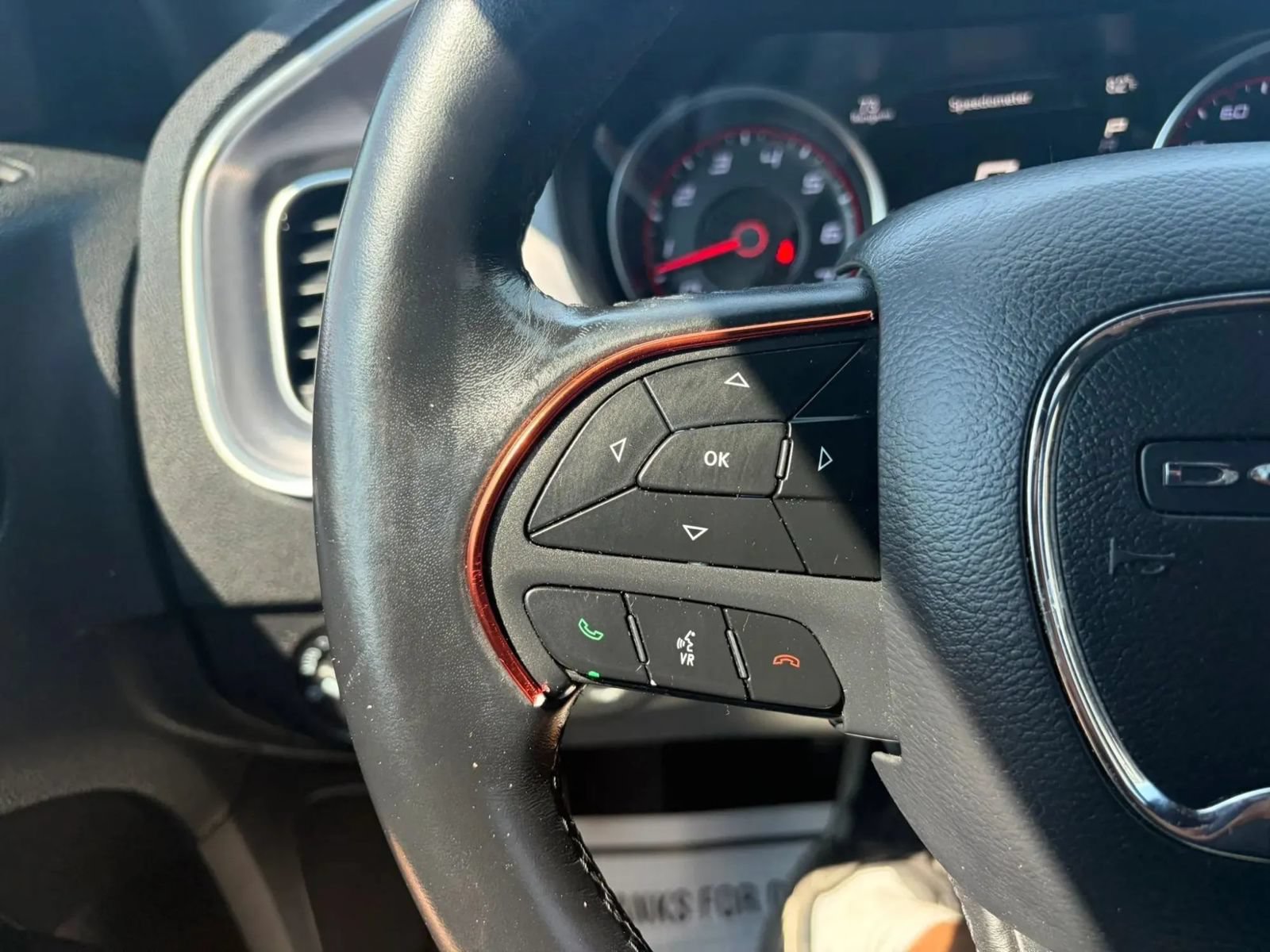 Used 2019 Dodge Charger SXT RWD image 19