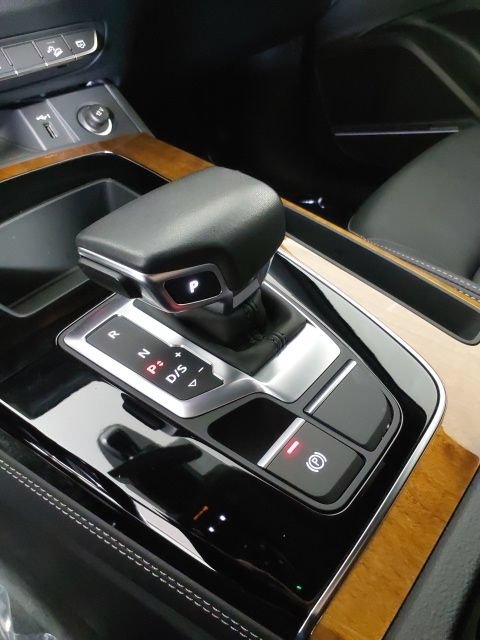 Certified 2023 Audi Q5 2.0T Premium Plus w/ Premium Plus Package AWD/4WD image 28