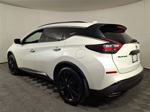 Used 2022 Nissan Murano SV w/ SV Midnight Edition Package image 7